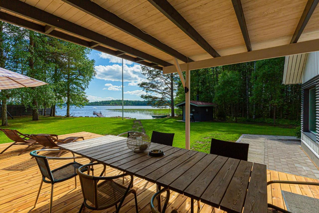 Villa Tuuliniemi Muurame Exteriör bild